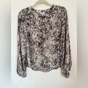 NWT Evereve blouse womens size medium snake print top business casual date night